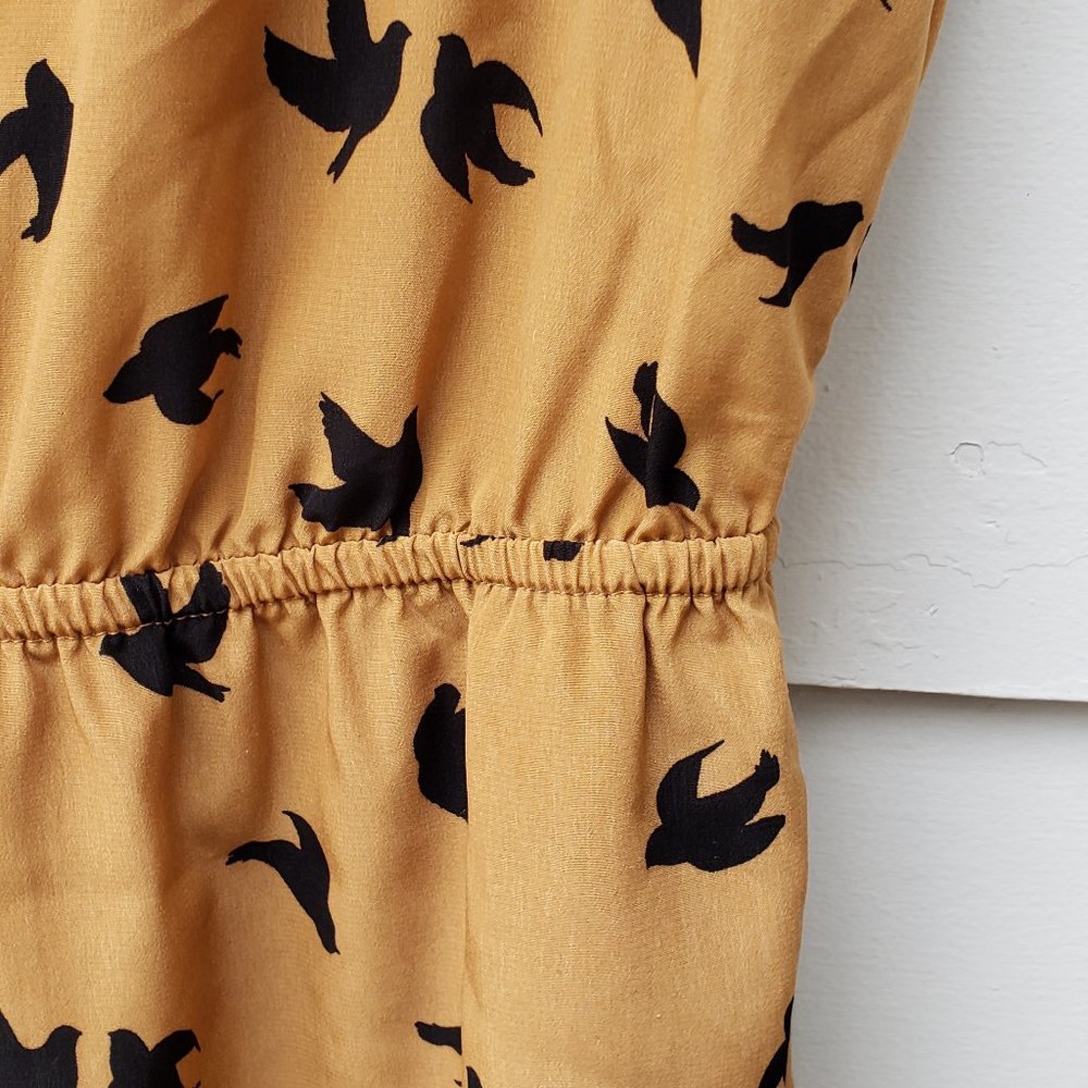 Old Navy Tan & Black Bird Print Cap Sleeve Dress - Large - Picture 5 of 9